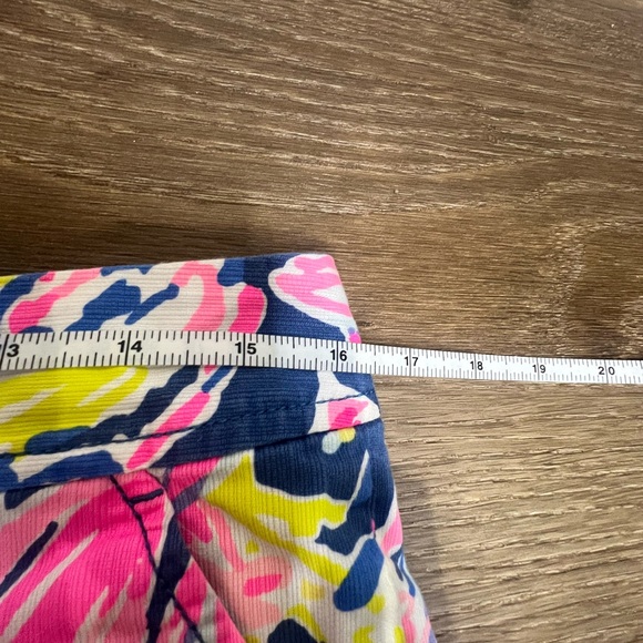 Lilly Pulitzer Callahan Shorts "Indigo Sunken Treasure" - Picture 11 of 12